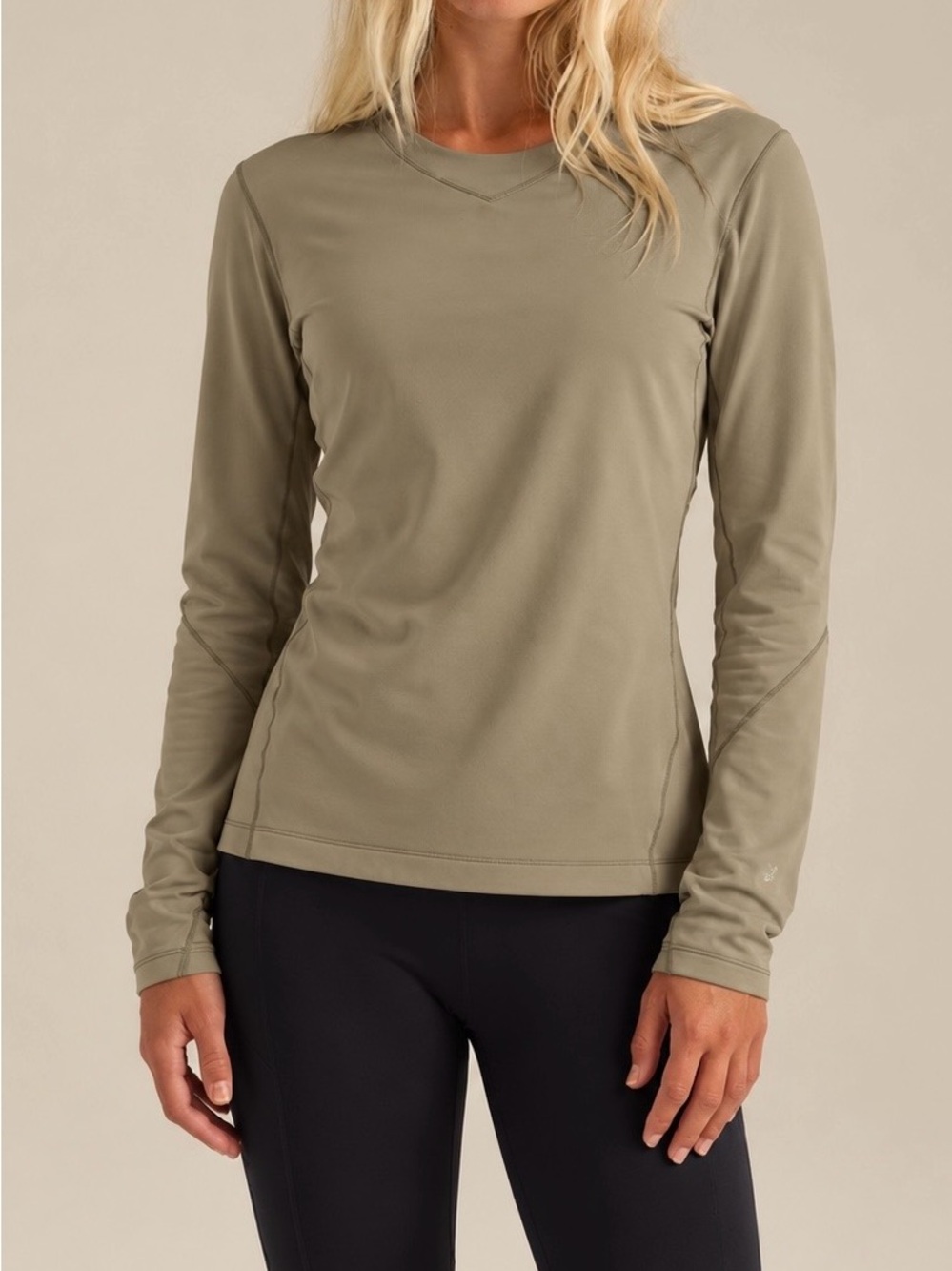 Arc'teryx Midweight Long-Sleeve Base Layer Top Women’s Large